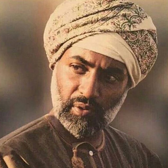 صور متنوعة ومميزة لجلالته السلطان قابوس Size:98.60 Kb Dim: 640 x 640 Size: Kb Dim: x