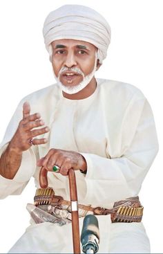 صور متنوعة ومميزة لجلالته السلطان قابوس Size:20.90 Kb Dim: 236 x 367 Size: Kb Dim: x
