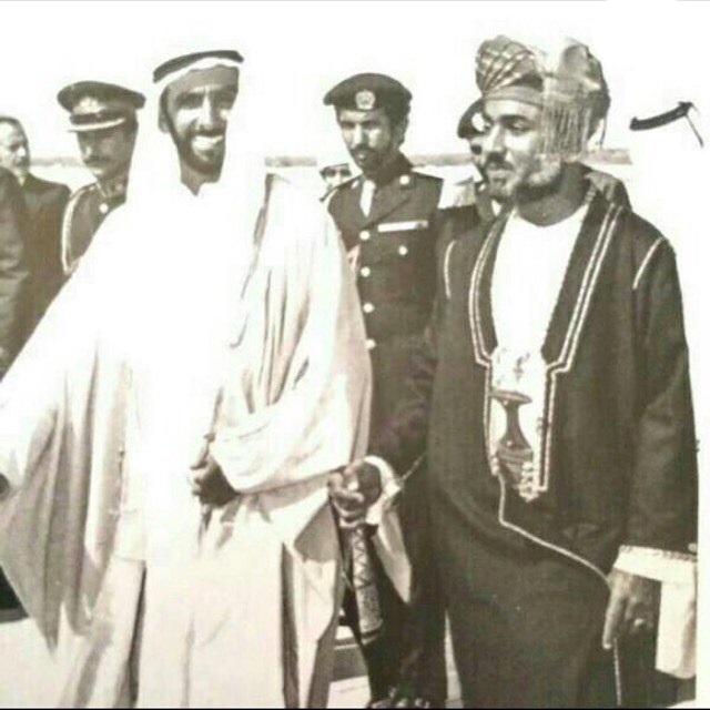 صور متنوعة ومميزة لجلالته السلطان قابوس Qaboos Size:188.90 Kb Dim: 640 x 640 Size: Kb Dim: x