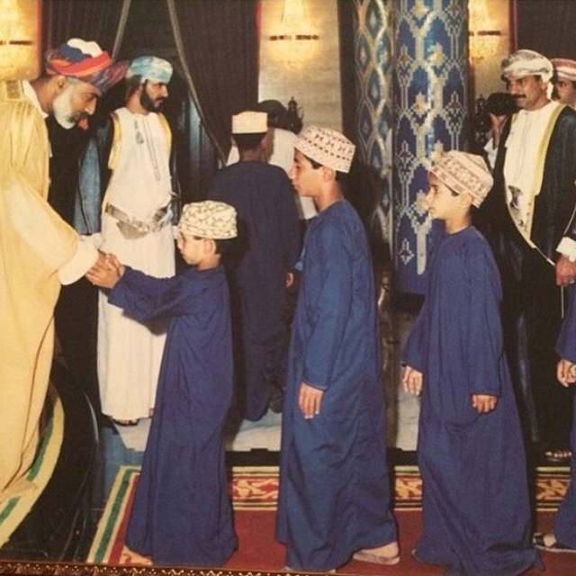 صور متنوعة ومميزة لجلالته السلطان قابوس Qaboos Size:119.50 Kb Dim: 640 x 640 Size: Kb Dim: x