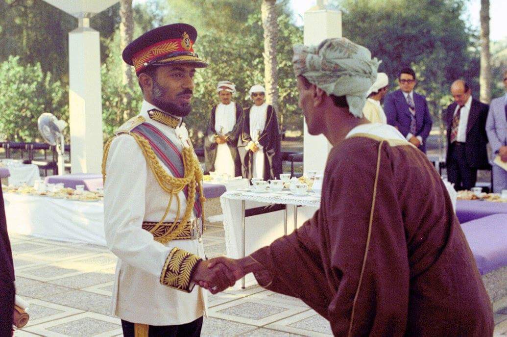صور متنوعة ومميزة لجلالته السلطان قابوس Qaboos Size:117.80 Kb Dim: 1035 x 687 Size: Kb Dim: x
