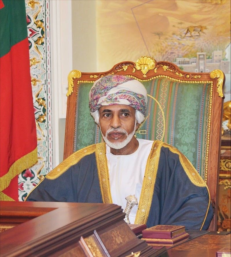 صور متنوعة ومميزة لجلالته السلطان قابوس Qaboos Size:197.10 Kb Dim: 799 x 891 Size: Kb Dim: x
