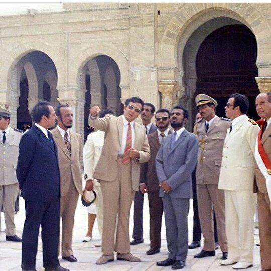 صور متنوعة ومميزة لجلالته السلطان قابوس Qaboos Size:82.20 Kb Dim: 540 x 540 Size: Kb Dim: x