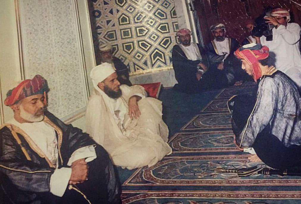 صور متنوعة ومميزة لجلالته السلطان قابوس Qaboos Size:93.50 Kb Dim: 1012 x 686 Size: Kb Dim: x