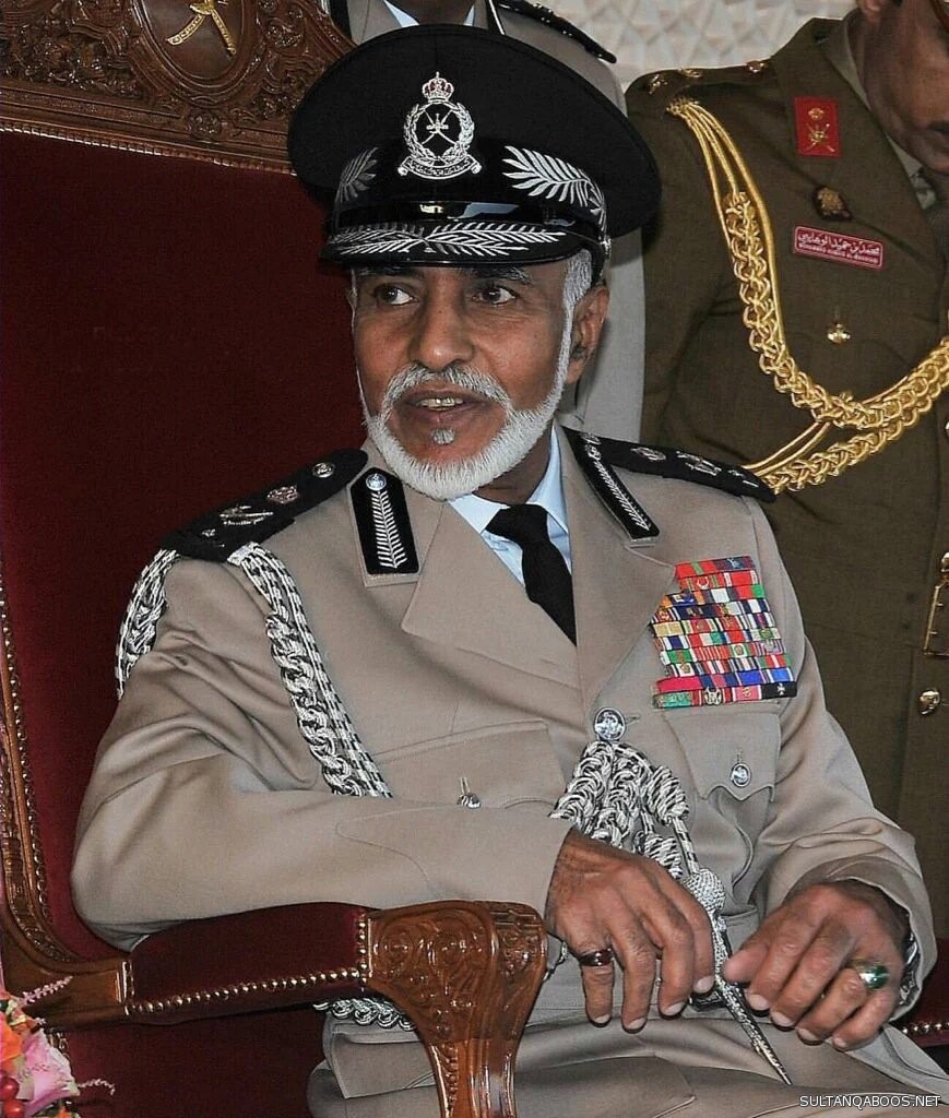 صور متنوعة ومميزة لجلالته السلطان قابوس Qaboos Size:228.30 Kb Dim: 869 x 1024 Size: Kb Dim: x