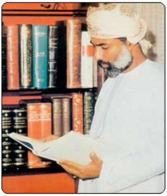 صور متنوعة ومميزة لجلالته سلطان عمان المفدى Size:109.50 Kb Dim: 640 x 748 Size: Kb Dim: x