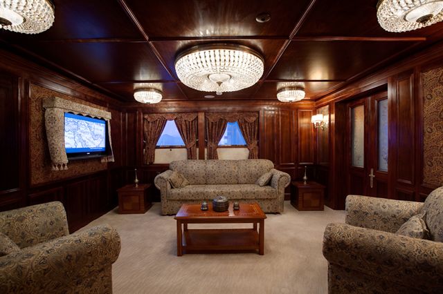 الإنجازات والعمران لؤلؤة البحار10 Size:72.80 Kb Dim: 640 x 426 Size: Kb Dim: x
