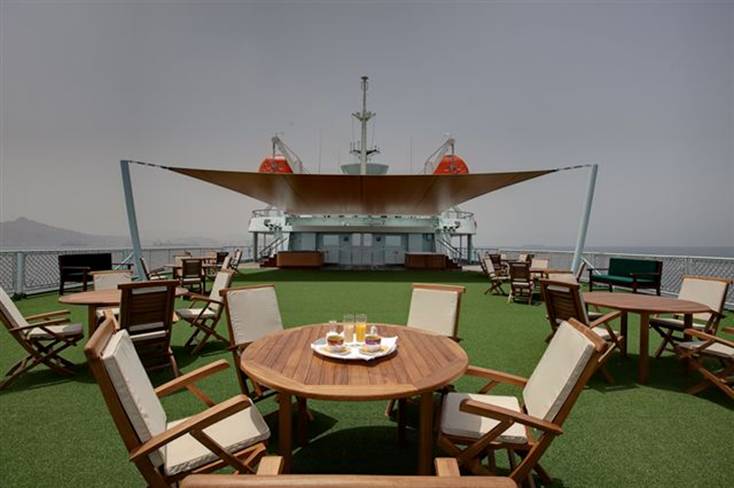 الإنجازات والعمران لؤلؤة البحار4 Size:40.50 Kb Dim: 734 x 488 Size: Kb Dim: x