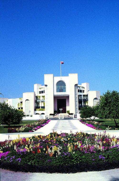 الإنجازات والعمران وزارة الإسكان Size:81.60 Kb Dim: 500 x 757 Size: Kb Dim: x