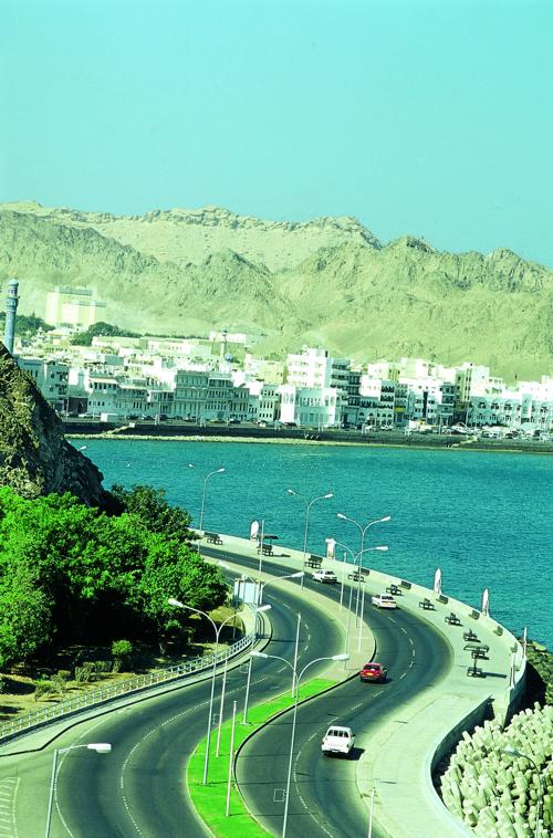 الإنجازات والعمران كورنيش الريام Size:83.00 Kb Dim: 500 x 758 Size: Kb Dim: x