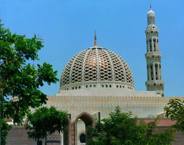 المعالم الإسلامية جامع السلطان قابوس الأكبر Size:49.80 Kb Dim: 600 x 476 Size: Kb Dim: x