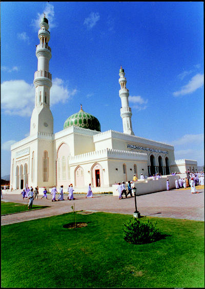 المعالم الإسلامية جامع حديث Size:55.80 Kb Dim: 400 x 564 Size: Kb Dim: x