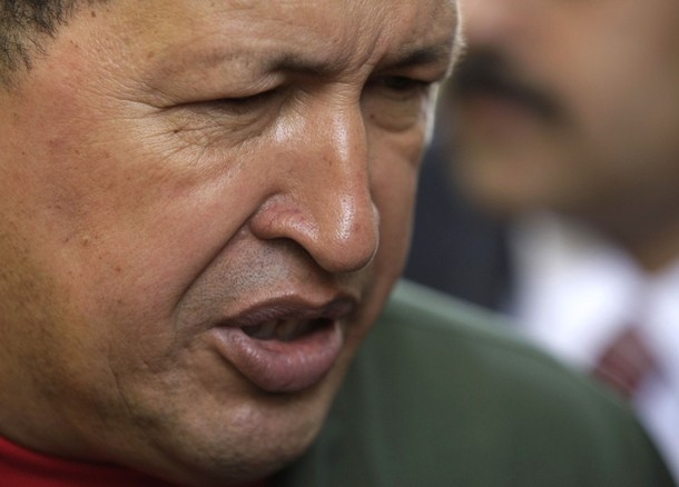 ملوك وسلاطين Hugo Chavez Size:45.30 Kb Dim: 610 x 438 Size: Kb Dim: x