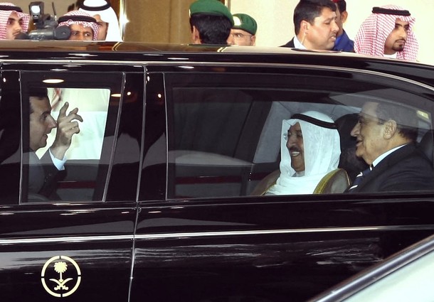 ملوك وسلاطين الشيخ صباح الاحمد Size:69.30 Kb Dim: 610 x 425 Size: Kb Dim: x