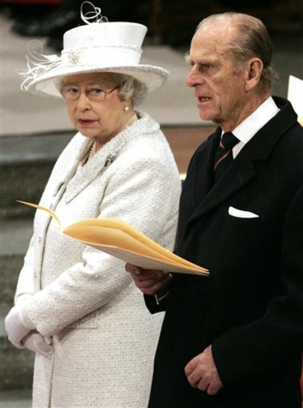 ملوك وسلاطين Queen Elizabeth Size:88.70 Kb Dim: 610 x 821 Size: Kb Dim: x