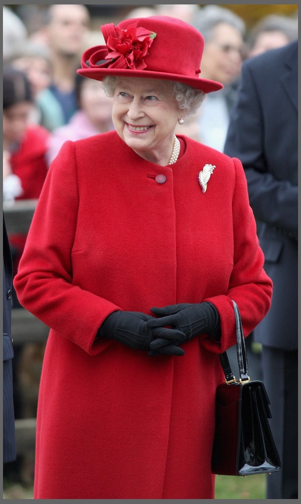 ملوك وسلاطين Queen Elizabeth Size:127.10 Kb Dim: 610 x 1019 Size: Kb Dim: x