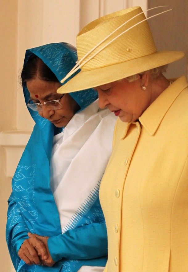 ملوك وسلاطين Queen Elizabeth Size:109.20 Kb Dim: 610 x 879 Size: Kb Dim: x