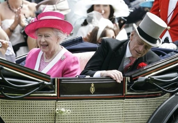 ملوك وسلاطين Queen Elizabeth Size:88.50 Kb Dim: 610 x 420 Size: Kb Dim: x