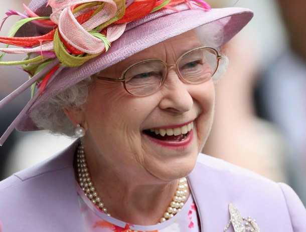ملوك وسلاطين Queen Elizabeth Size:67.60 Kb Dim: 610 x 463 Size: Kb Dim: x