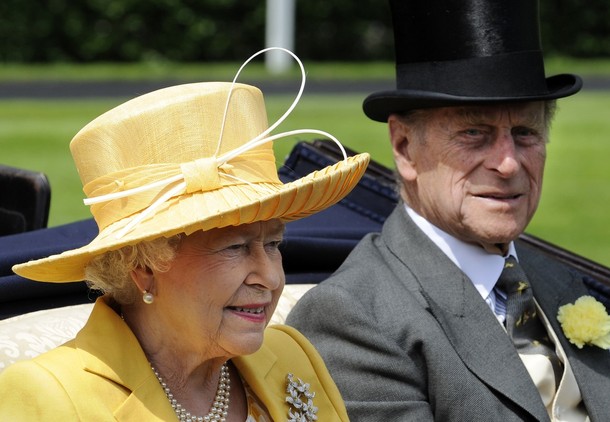 ملوك وسلاطين Queen Elizabeth Size:67.30 Kb Dim: 610 x 422 Size: Kb Dim: x