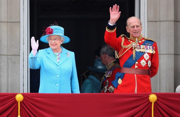 ملوك وسلاطين Queen Elizabeth Size:57.20 Kb Dim: 610 x 398 Size: Kb Dim: x