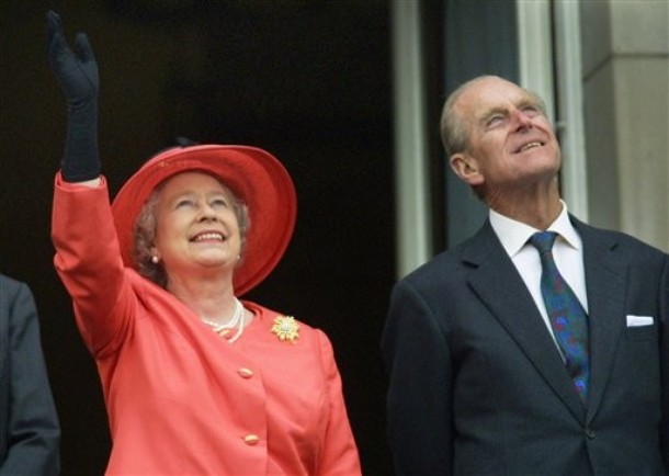 ملوك وسلاطين Queen Elizabeth Size:47.50 Kb Dim: 610 x 434 Size: Kb Dim: x