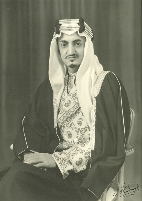 ملوك وسلاطين الملك فيصل آل سعود Size:75.80 Kb Dim: 500 x 705 Size: Kb Dim: x