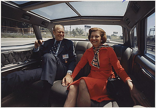 ملوك وسلاطين Gerald Ford Size:100.70 Kb Dim: 600 x 417 Size: Kb Dim: x