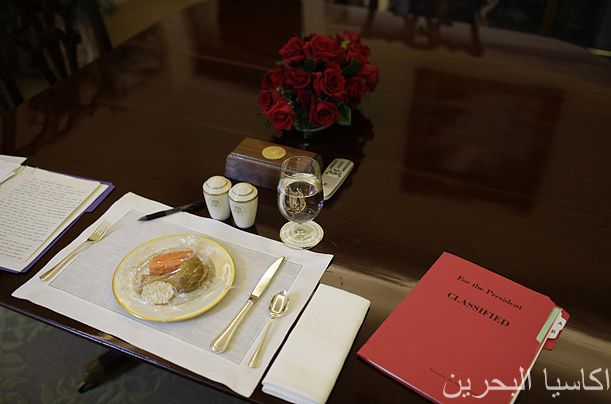 ملوك وسلاطين صور خاصة جدا جدا من داخل البي10 Size:35.80 Kb Dim: 611 x 404 Size: Kb Dim: x