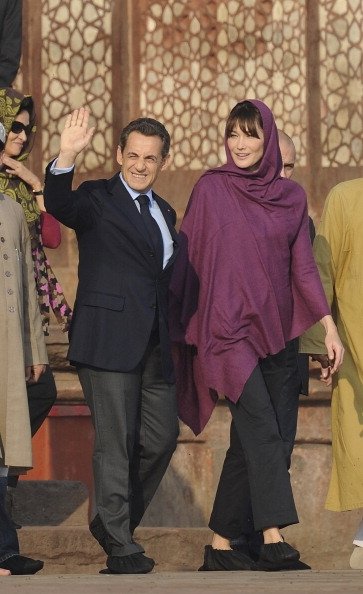 مشاهير العالم مشاهير العالم8 Size:53.50 Kb Dim: 363 x 594 Size: Kb Dim: x