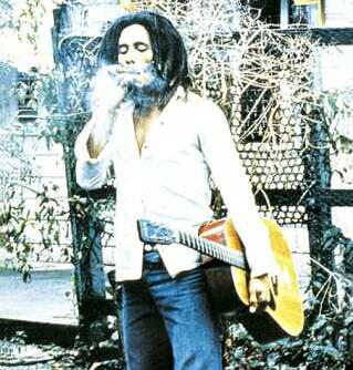 الممثلين والفنانين الغرب bob marley Size:33.60 Kb Dim: 319 x 334 Size: Kb Dim: x