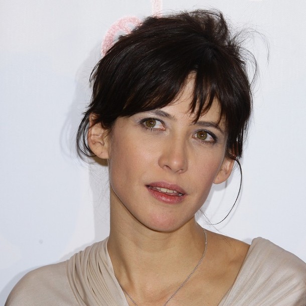 الممثلين والفنانين الغرب Sophie Marceau Size:69.40 Kb Dim: 610 x 610 Size: Kb Dim: x