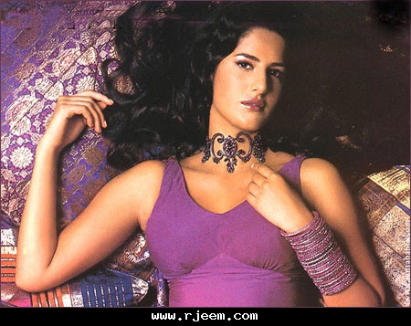 الممثلين والفنانين الغرب الممثلين والفنانين الغرب3 Size:135.00 Kb Dim: 450 x 357 Size: Kb Dim: x