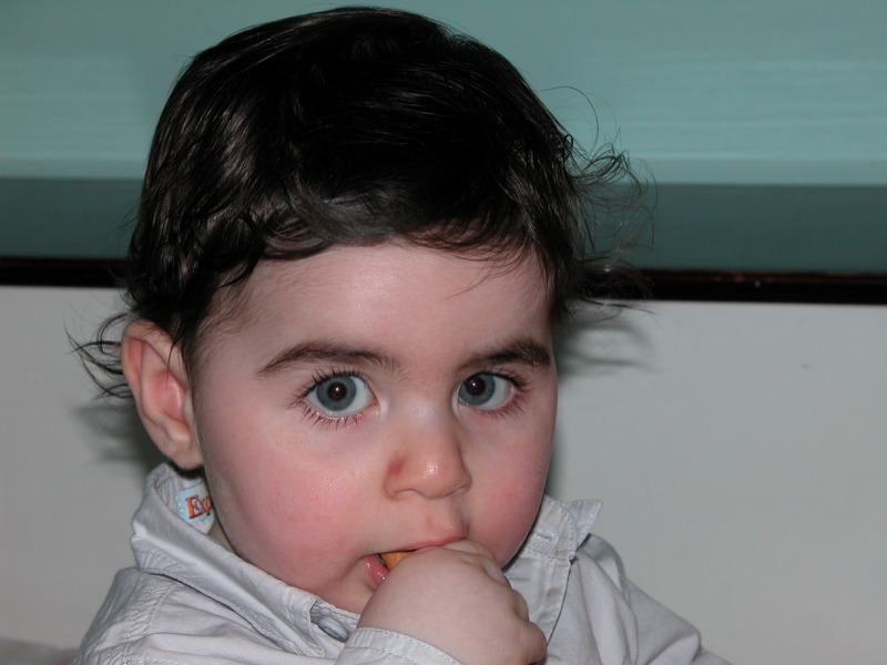 صور متنوعة صور عيون اطفال روعة 1 Size:86.40 Kb Dim: 800 x 600 Size: Kb Dim: x