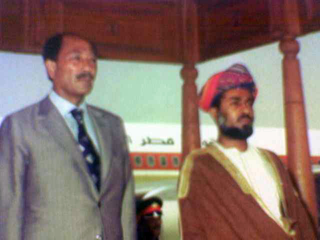 قابوس مع الحكام والشخصيات السلطان قابوس Size:97.20 Kb Dim: 640 x 480 Size: Kb Dim: x