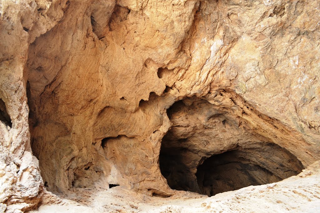 ولاية صلالة عين جرزيز Size:182.30 Kb Dim: 1024 x 683 Size: Kb Dim: x