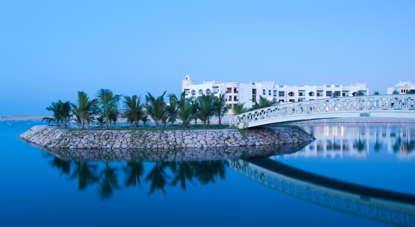 ولاية صلالة فندق بوتيك جويرة Size:41.20 Kb Dim: 840 x 460 Size: Kb Dim: x