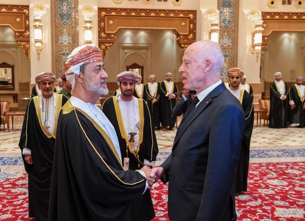 السلطان هيثم بعد الحكم السلطان هيثم بعد الحكم Size:159.55 Kb Dim: 1024 x 742 Size: Kb Dim: x