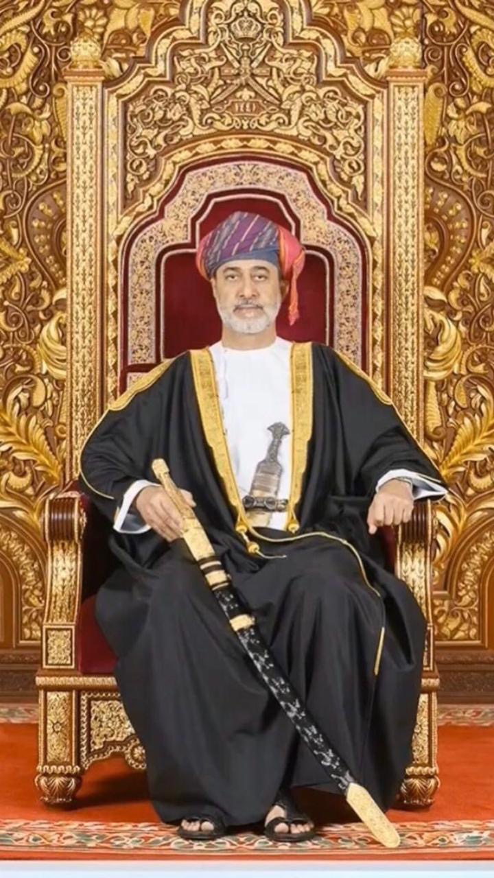 السلطان هيثم بعد الحكم السلطان هيثم بعد الحكم Size:227.19 Kb Dim: 720 x 1280 Size: Kb Dim: x