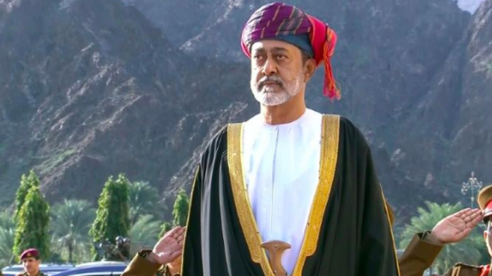 السلطان هيثم بعد الحكم السلطان هيثم بعد الحكم Size:1175.58 Kb Dim: 1600 x 900 Size: Kb Dim: x