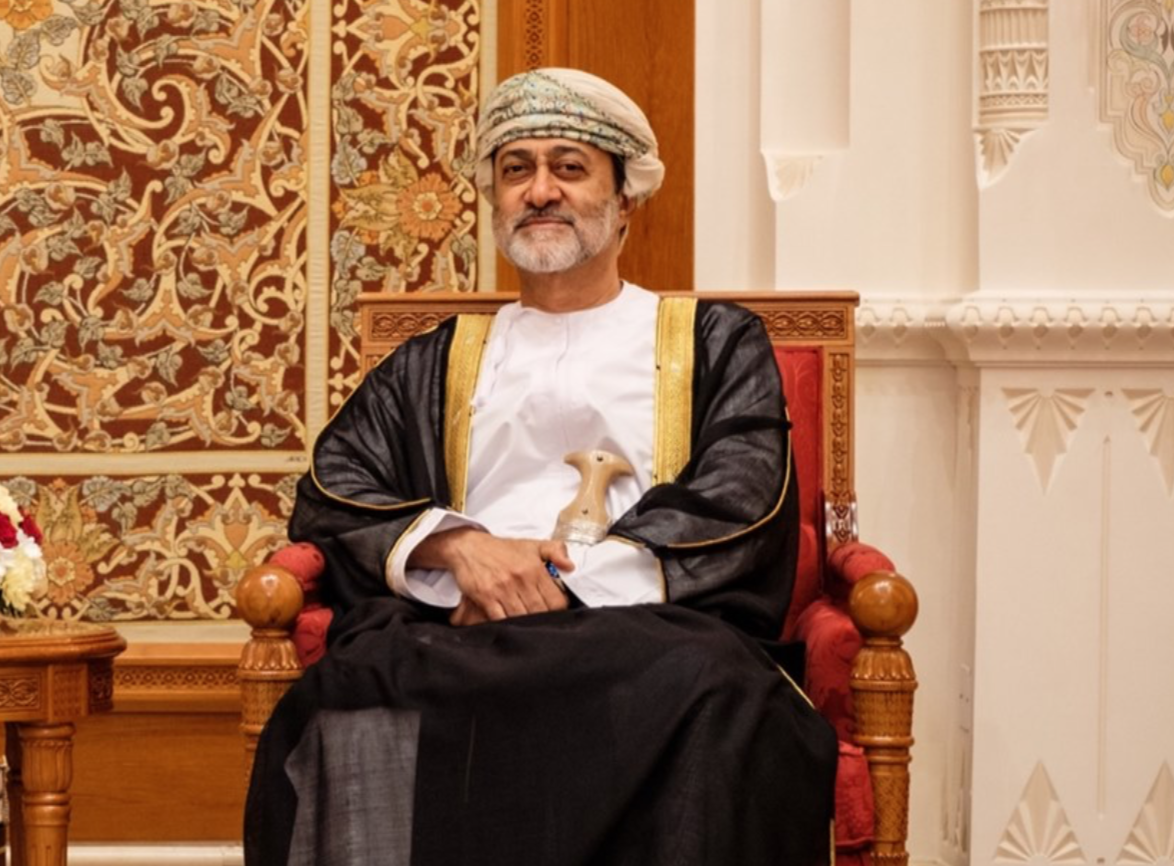 السلطان هيثم بعد الحكم السلطان هيثم بعد الحكم Size:1668.80 Kb Dim: 1174 x 866 Size: Kb Dim: x