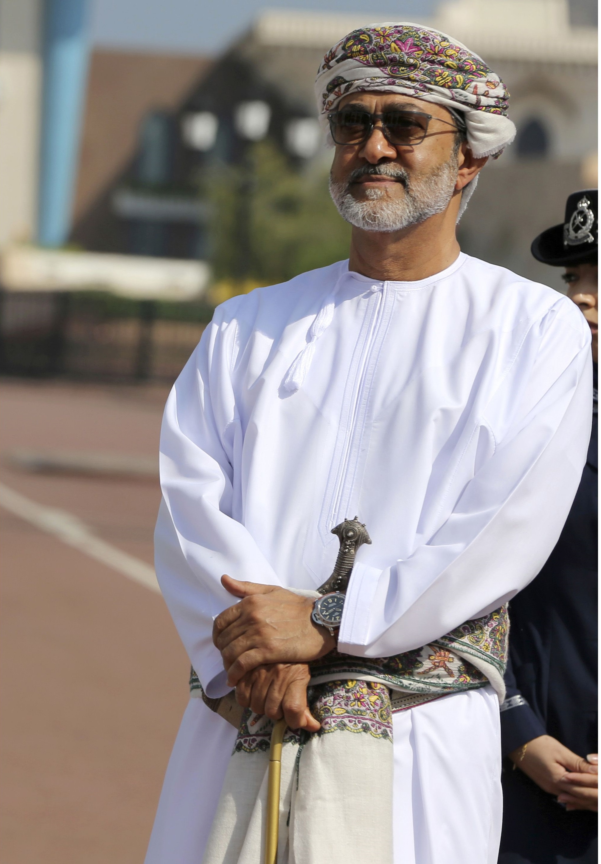 السلطان هيثم قبل الحكم السلطان هيثم قبل الحكم Size:942.47 Kb Dim: 2017 x 2897 Size: Kb Dim: x