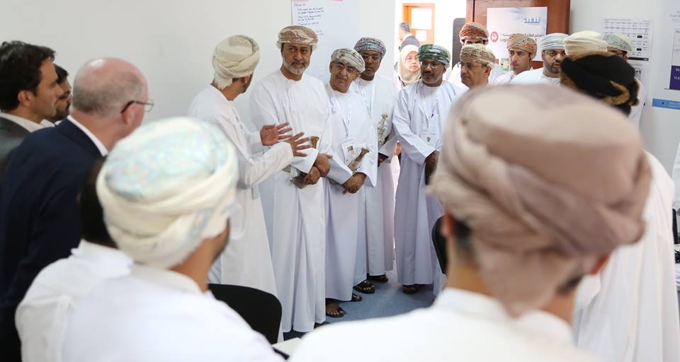 السلطان هيثم قبل الحكم السلطان هيثم قبل الحكم Size:70.42 Kb Dim: 960 x 512 Size: Kb Dim: x