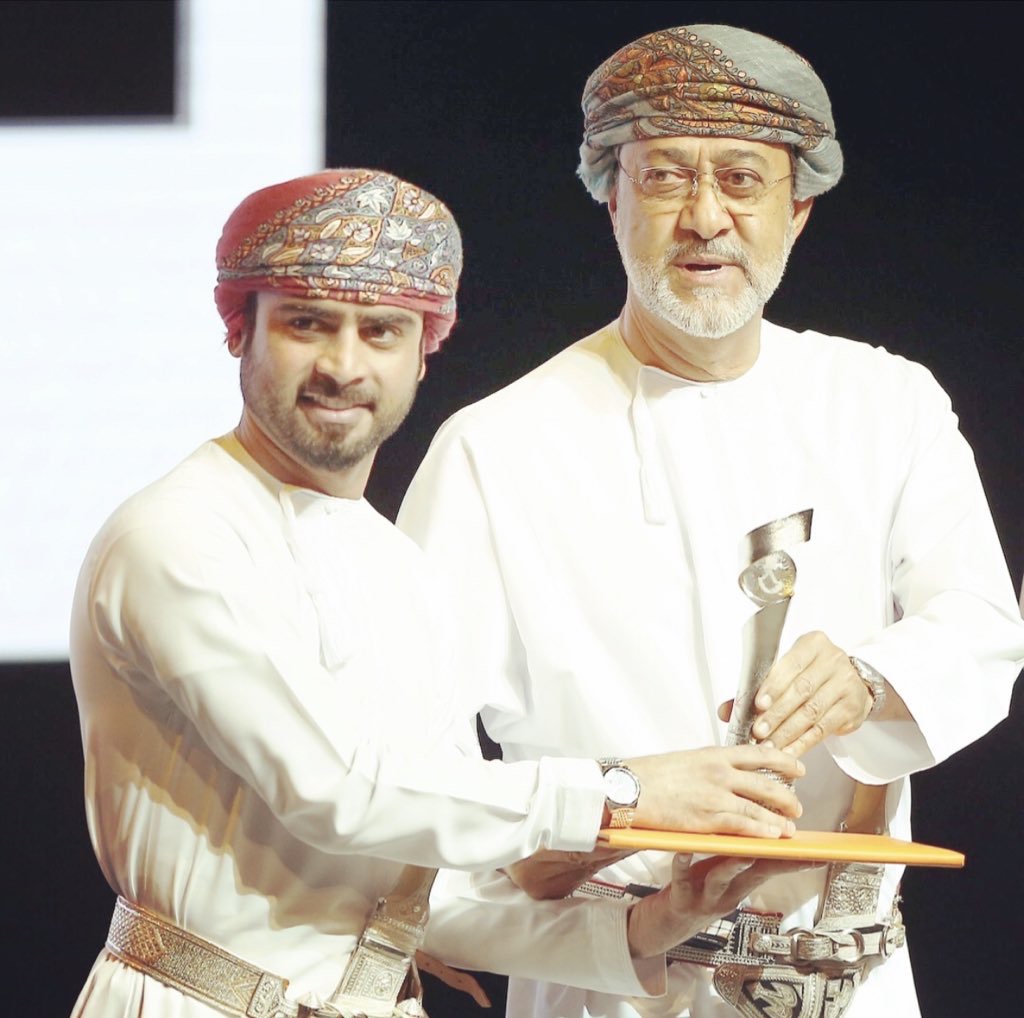 السلطان هيثم قبل الحكم السلطان هيثم قبل الحكم Size:155.95 Kb Dim: 1024 x 1018 Size: Kb Dim: x