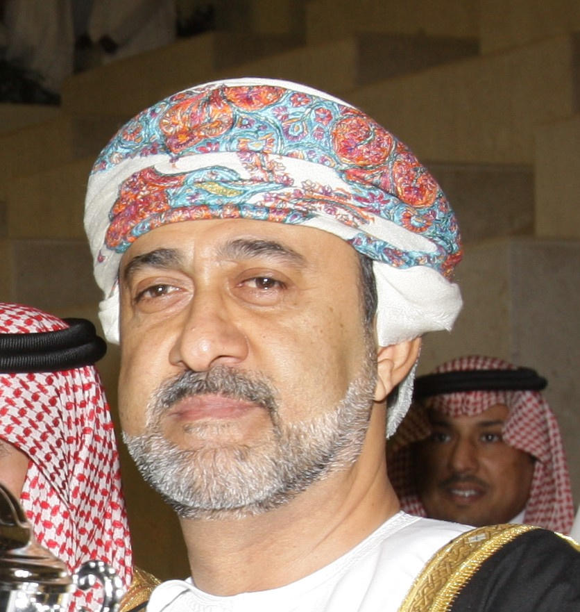 السلطان هيثم قبل الحكم السلطان هيثم قبل الحكم Size:184.58 Kb Dim: 836 x 881 Size: Kb Dim: x