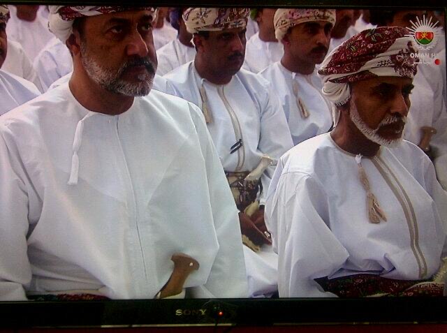 السلطان هيثم قبل الحكم السلطان هيثم قبل الحكم Size:73.24 Kb Dim: 640 x 477 Size: Kb Dim: x