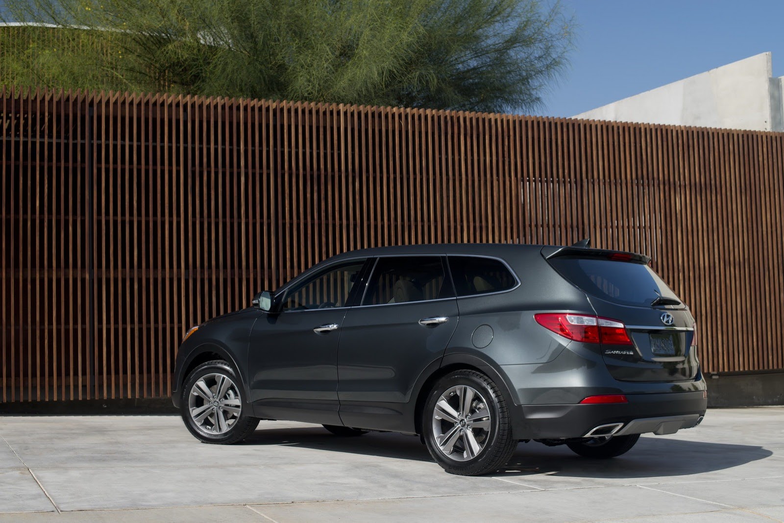 سيارات هايونداي Hyundai سيارات هايونداي Hyundai2 Size:319.20 Kb Dim: 1600 x 1067 Size: Kb Dim: x