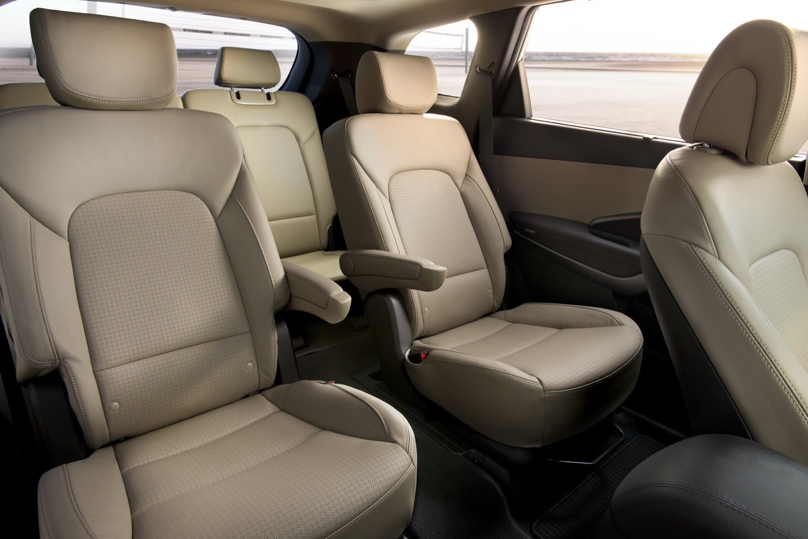 سيارات هايونداي Hyundai سيارات هايونداي Hyundai4 Size:250.10 Kb Dim: 1600 x 1067 Size: Kb Dim: x