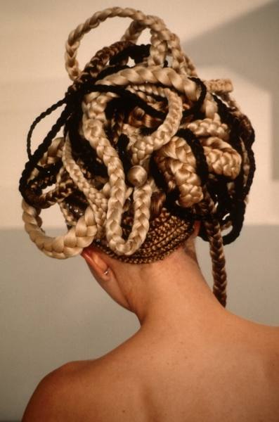 موديلات قصات الشعر hair style001 Size:30.20 Kb Dim: 397 x 600 Size: Kb Dim: x