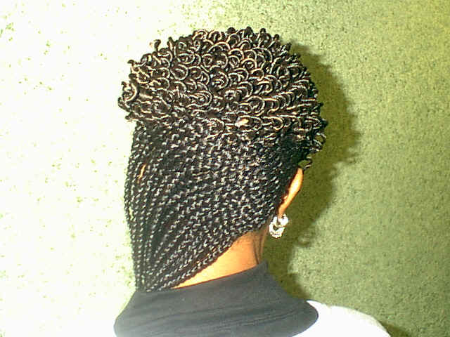 موديلات قصات الشعر hair style011 Size:43.70 Kb Dim: 640 x 480 Size: Kb Dim: x